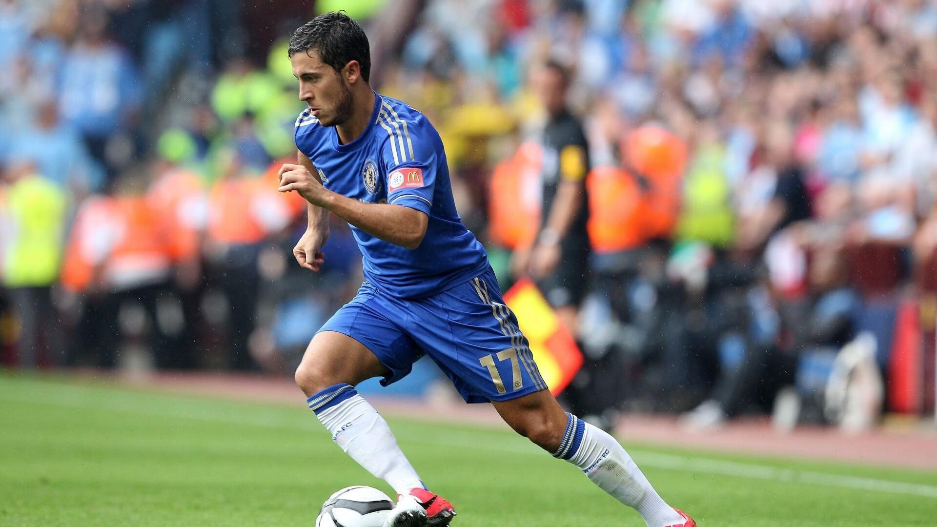 开云体育官方网站登陆-纽卡斯尔联球迷狂欢，团队士气高涨，纽卡斯尔联足球队